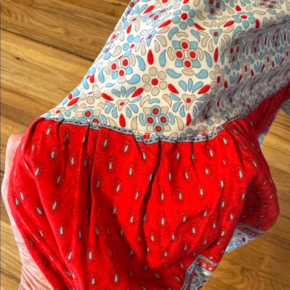 Doe & Rae Blue, white and Red Patterned Sundress size large - Picture 5 of 14